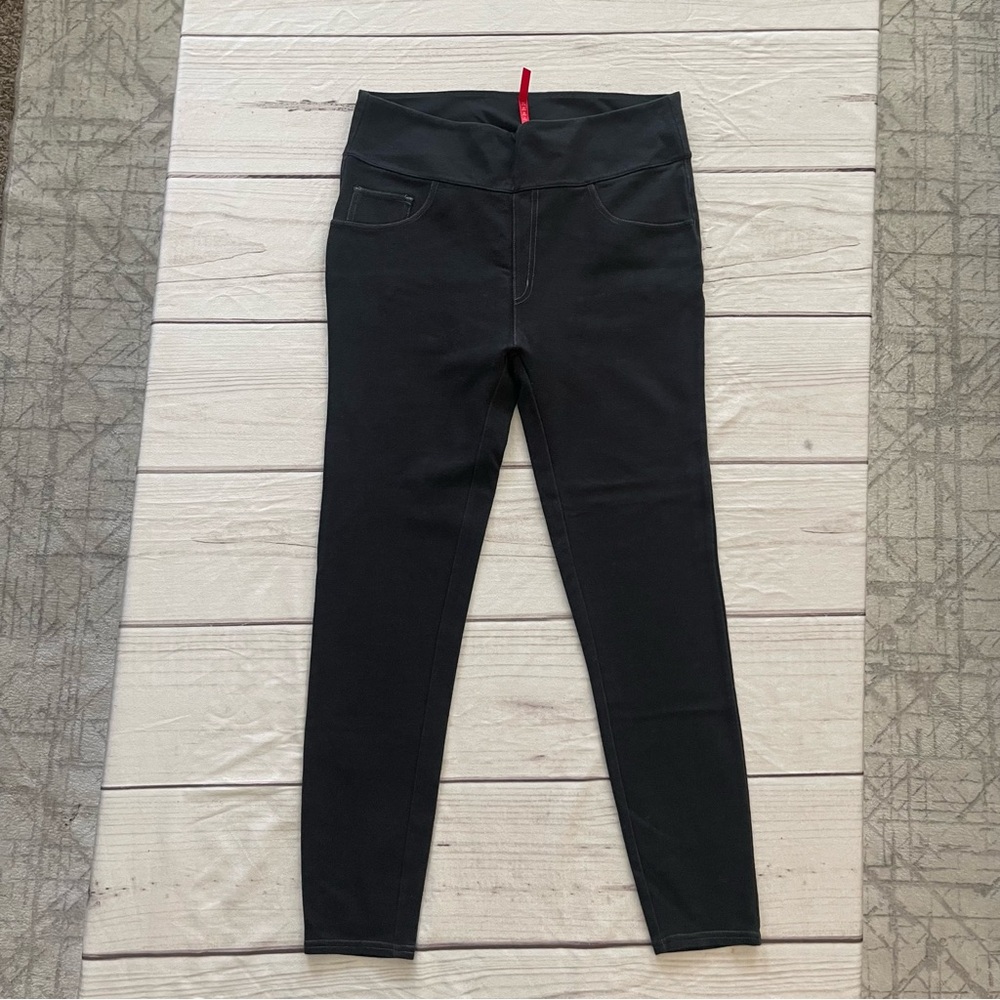 SPANX Black High-Rise Streamlined Leggings
